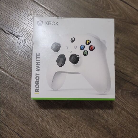 Xbox Wireless Controller – White - Picture 2 of 2